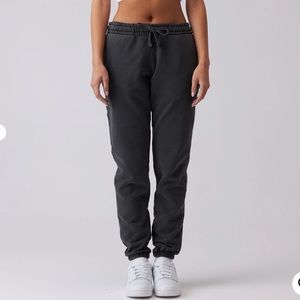 TALENTLESS GRAY SWEATS (never worn)
